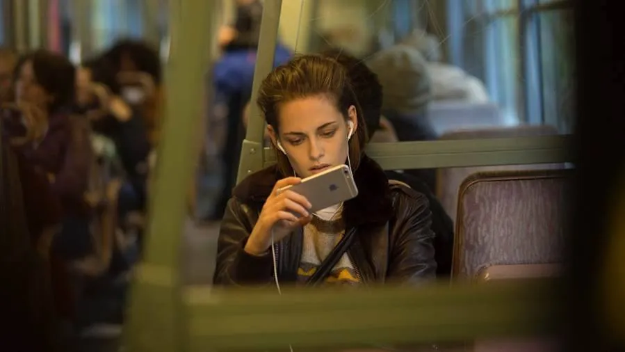 รีวิวหนัง Personal Shopper (2016) สื่อจิตสัมผัส