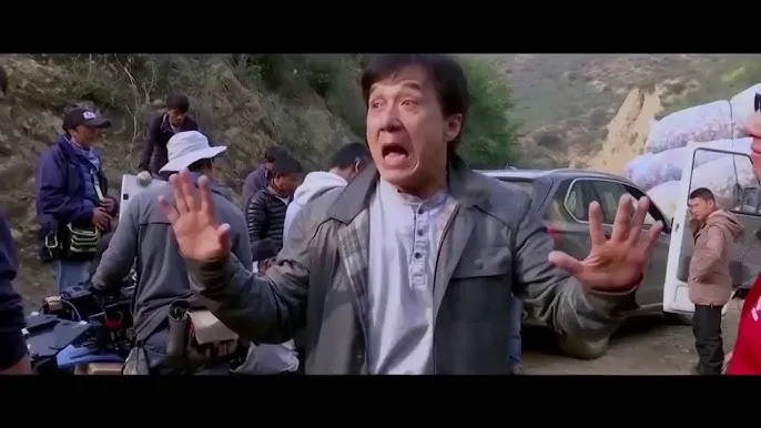 รีวิวหนัง Skiptrace (2016) คู่ใหญ่สั่งมาฟัด